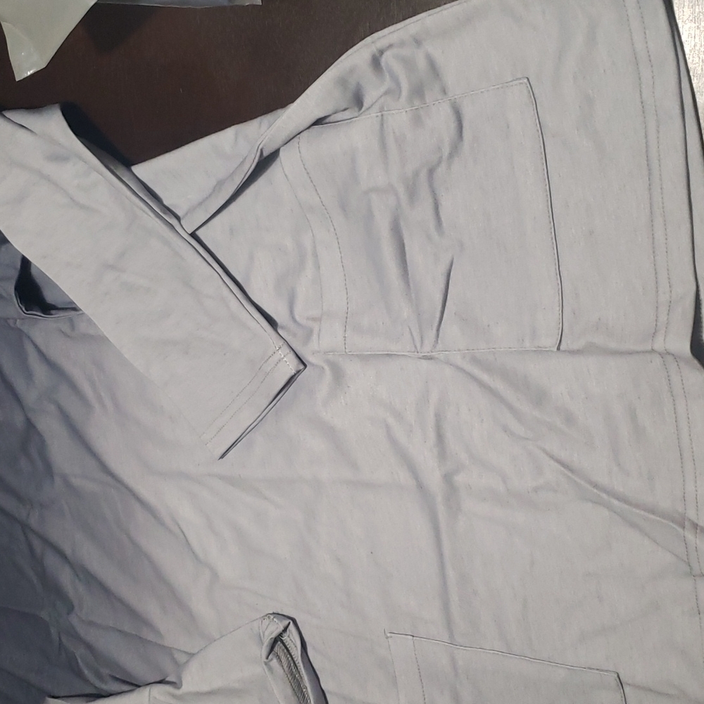 S  left🖤🤍New boutique ombre tunic - Picture 6 of 10